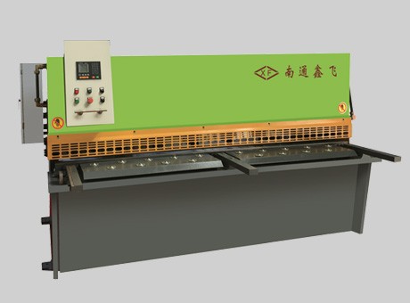 QC12Y/K-系列液壓數(shù)控/普通擺式剪板機