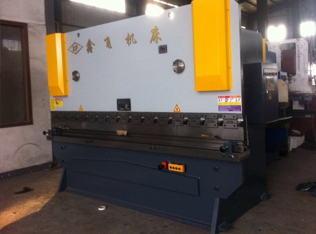 WC67Y100x3200折彎機(jī)